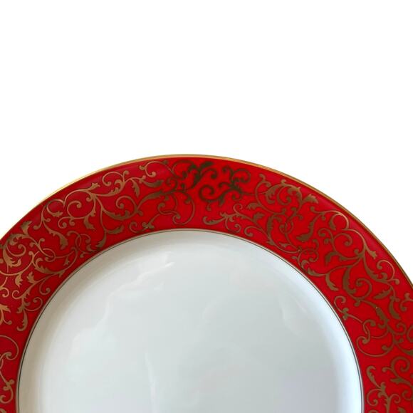 Mikasa Parchment Red 8in Salad Plates Set of 4 Fine Porcelain NEW - Picture 3 of 13